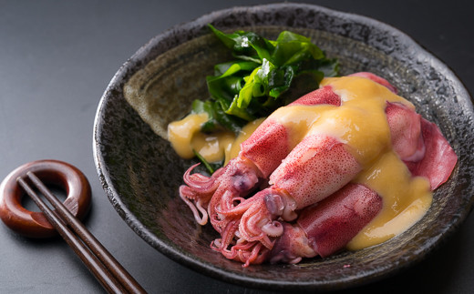 ボイルヤリイカ 約1.5kg（300g × 5袋）セット（到着日時指定必須商品）いか イカ 烏賊 焼きそば 煮物 お好み焼き 焼き物 フライ おつまみ つまみ あて 小分け 個包装 使い切り 旨味 ジューシー 肉厚 簡単 個別包装 少量 贈答 ギフト 贈り物 魚介類 三重県尾鷲市 人気 大満足 リピート 返礼品  MT-9
