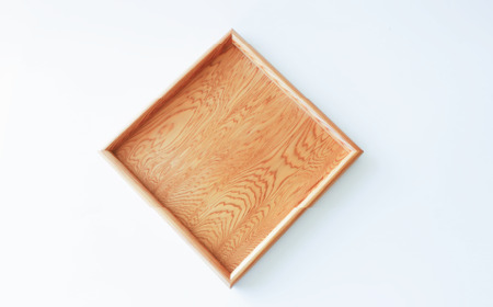 【屋久杉で創った】お盆トレー(正方形)(高橋工芸/022-1872) 工芸品 おぼん トレー おしゃれ シンプル シック 小物 キッチン 食卓 屋久杉 杉 木 木工 木材 インテリア 装飾 家 リビン