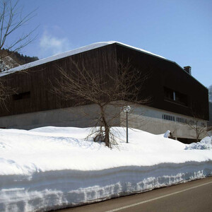 日本酒  八海山 純米大吟醸 雪のなかの酒 720ml