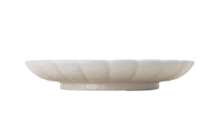 【瀬戸焼】5.0菊花丸取皿 志野 2枚セット 【ヤマハツクリタ株式会社】 / 食器 和食器 丸皿 / 瀬戸市[BBDV024]