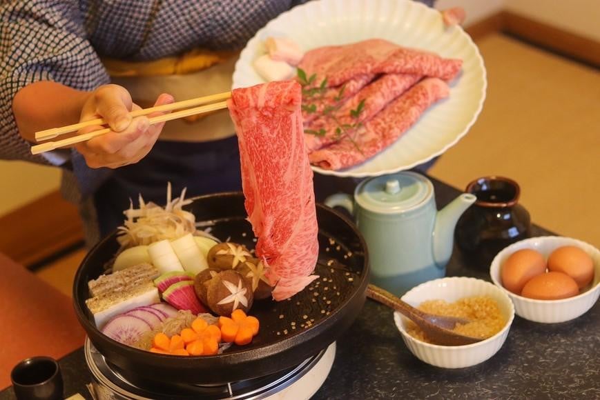 
            鎌倉御成町石川　鎌倉市ふるさと納税オリジナルすき焼きコース　ディナー２名様お食事券 | 和食 黒毛和牛 肉 すき焼き コース ディナー 食事券 人気 おすすめ 高級 記念日 グルメ 送料無料 神奈川 鎌倉
          