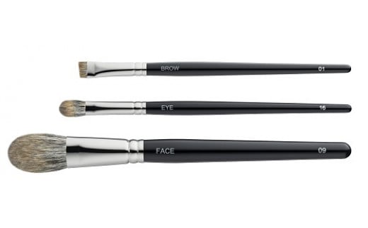 熊野化粧筆 セレクション3本セット【メイクブラシ 化粧筆 フェイスブラシ チークブラシ アイシャドウブラシ 熊野筆 伝統工芸 職人技 高級筆 セット ギフト 贈り物】