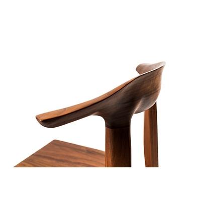 ふるさと納税 武蔵村山市 【KOMA】Sim arm chair　デザイン、座り心地共に認められた椅子【ウォールナット】 |  | 01