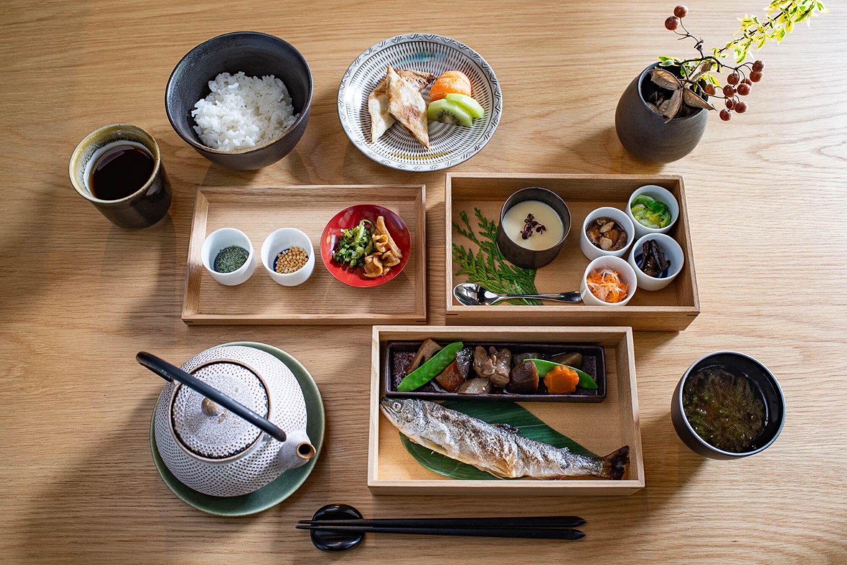 【八女大茶園で愉しむ朝食】1日2組限定 春の朝活 ＜2食付ペアチケット＞