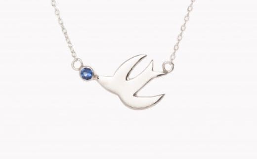 プラチナ スワロウズギフト ペンダント 鏡面仕上げ サファイア付き ネックレス ジュエリー レディース アクセサリー