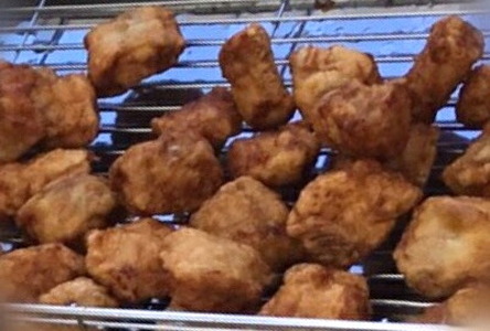 天然 能登 ふぐ唐揚げ 500g×1袋 ｜水揚げ 真フグ 河豚 ふぐ おかず 副菜 おつまみ 肴 食品 通販 返礼品 ギフト 故郷 納税 石川県 ※年末年始の発送不可 ※2025年9月上旬より順次発送