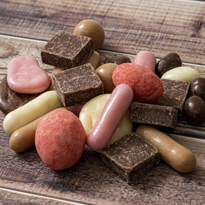 マシューチョコ　1750ｇ　350ｇｘ5袋　4月～10月発送　チョコレート チョコ スイーツ お菓子 おかし 詰め合わせ セット 食べ比べ 約15種類 ギフト プレゼント 兵庫県 伊丹市 