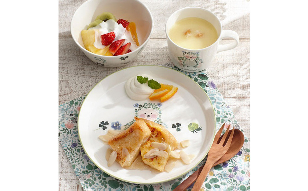 ナルミ アンナエミリア ボウル(くま) 12cm 51949-2882P
