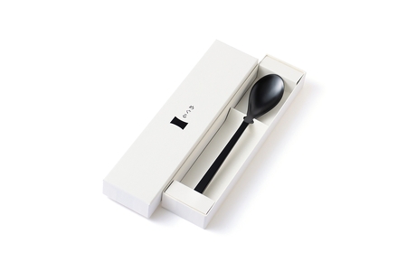 [めぐるの匙 (さじ)・黒] ダイアログ・イン・ザ・ダーク × 会津漆器 目を使わない人の特別な感性を活かして、最高の口当たりと持ち心地を追求した漆のスプーン｜伝統工芸 手仕事 木製漆器 国産漆 日本