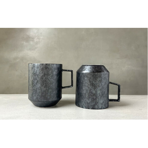 金善製陶所 80カットマグ 黒サビ絞りマット 有田焼 マグカップ ペア シンプル 食器 ブラック スタイリッシュ A20-465_イメージ2