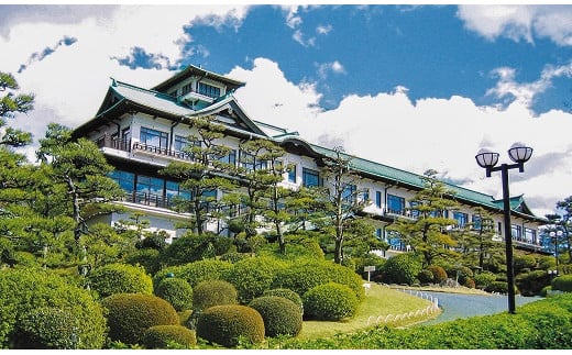 【G0333】蒲郡クラシックホテル 海側ツインルーム ペア宿泊券 平日限定 １泊２食付