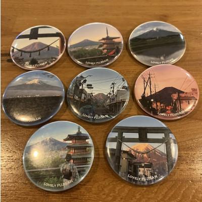 ふるさと納税 山梨県 課題解決型地域活性化富士山オリジナルアイテム 缶バッジ6個・スタンド8個・キーホルダー6個 |  | 01