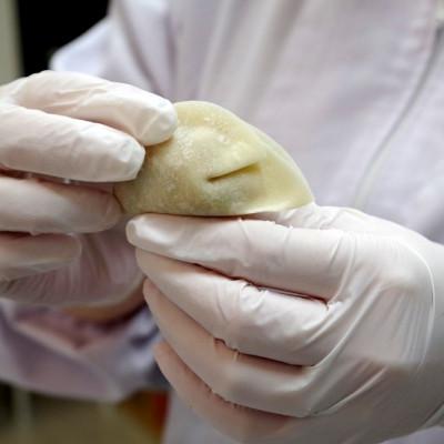 ふるさと納税 大垣市 生ぎょうざ専門店「新家」の餃子 2種セット 計70個(生餃子40個 /男前ぎょうざ30個) |  | 02