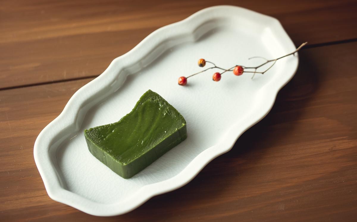 月あかりの「濃厚抹茶テリーヌ」300g×1個【 テリーヌ 抹茶 濃厚 まっちゃ スイーツ チョコレート ホワイトチョコレート チョコ てりーぬ ギフト バレンタイン ホワイトデー 贈答 プレゼント デ