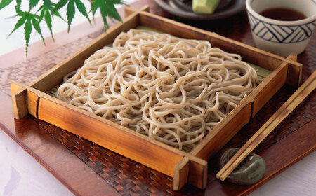 【希少！強いコシ】手延べ そば800g (200ｇ×4袋)　あごだし10ｇ×4袋 / つゆ付き 蕎麦 ソバ そば 乾麺 麺 / 南島原市 / 野村屋[SCS018]