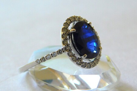 【ふるなび限定】【一点もの】Pt950　サファイア（2.011ct）ダイヤモンドリング　M27　K06159-H　FN-Limited-SP