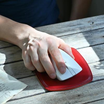 ふるさと納税 長浜市 本革スリム マウスパッド【ノワール(黒色)】 |  | 01