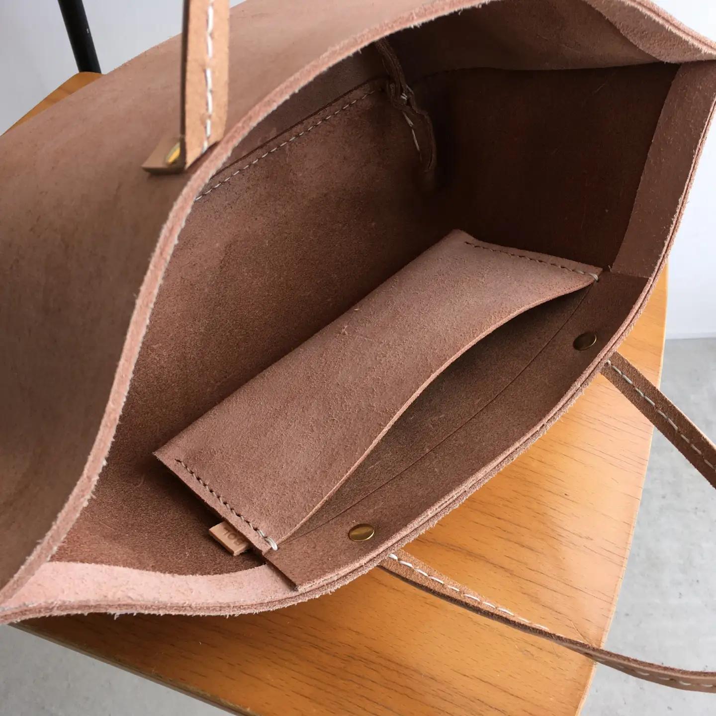 とこトートバッグ Ｍサイズ レザー 【 トコ皮 床皮 トート バッグ レザートート レザーバッグ 】