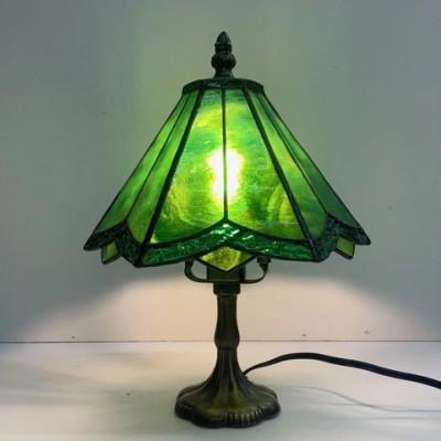 ふるさと納税 大村市 ステンドグラス ランプ 【スタンド型 緑】