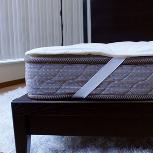 洗えるウール100％ 1年中使える羊毛ベッドパッド シングル ※2025年1月下旬頃より順次発送予定