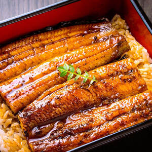 ふっくら大判うなぎ蒲焼　計約1280ｇ（約320g×4尾）