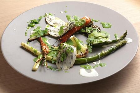 ENOWA ご宿泊ペア招待券（1泊2食付）Hotel stay　【GW、お盆、年末年始等ご利用不可日有】＜2023年6月8日開業＞