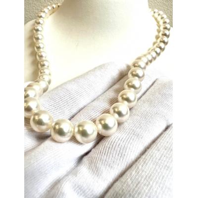 ふるさと納税 甲府市 アコヤ 真珠 8.5〜8.0mm ネックレス・ピアスセット　原産地証明書付 YF-37 |  | 01