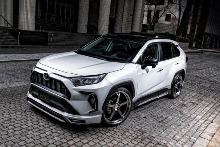 【ソナー付車用】 【トヨタ 50系 RAV4】 ラヴライン フロントグリル （AES製） 【つや消し ブラック仕様】  2411-4810 自動車 車 パーツ カスタム TOYOTA RAV4 MXAA54 AXAH54