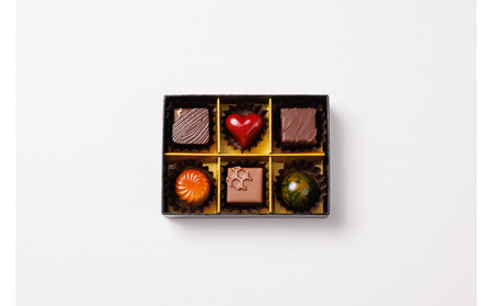 【バレンタイン・ホワイトデーギフト】ボンボンショコラ６粒入り ショコラ チョコ チョコレート ギフト プレゼント