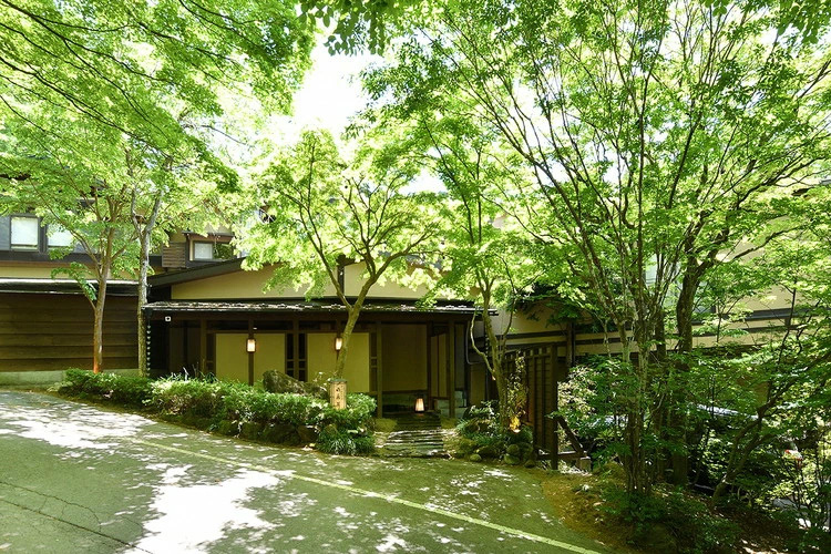那須高原の宿山水閣 宿泊ギフト券 100,000円分｜宿泊 旅行 チケット 宿泊券 旅行券 那須 那須町 栃木県〔P-301〕