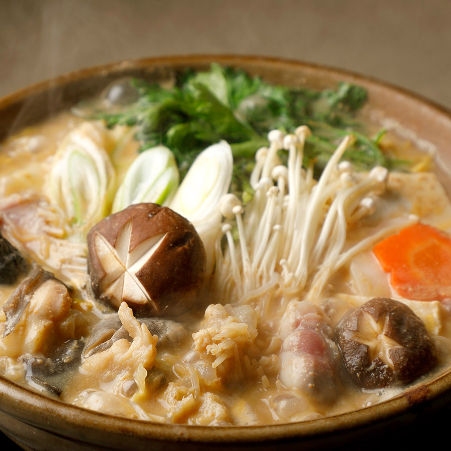 老舗割烹料理店のあんこうと鍋セット（1人前）うどん付き