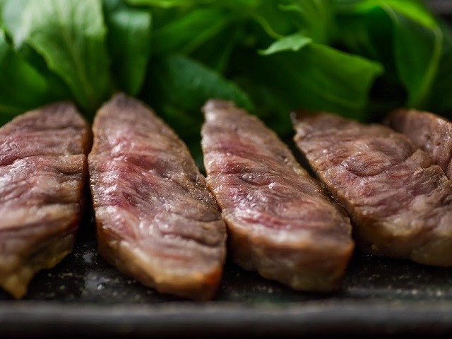 
                  佐賀牛大吟醸粕漬詰合せ（80g×3）
                