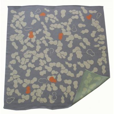 ふるさと納税 与謝野町 正絹縮緬友禅風呂敷 瓢箪 (グレー) 約45cm×47cm |  | 02