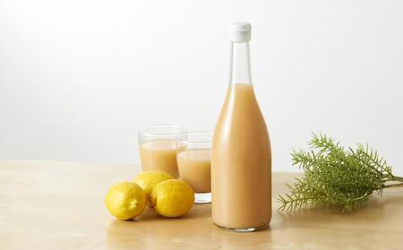 農家直送 自慢の因島 100% レモン ジュース 720ml×2本【無添加 搾りたて 果汁 ストレート れもん 濃い 国産 飲料 飲み物 ドリンク お取り寄せ 尾道市 送料無料】