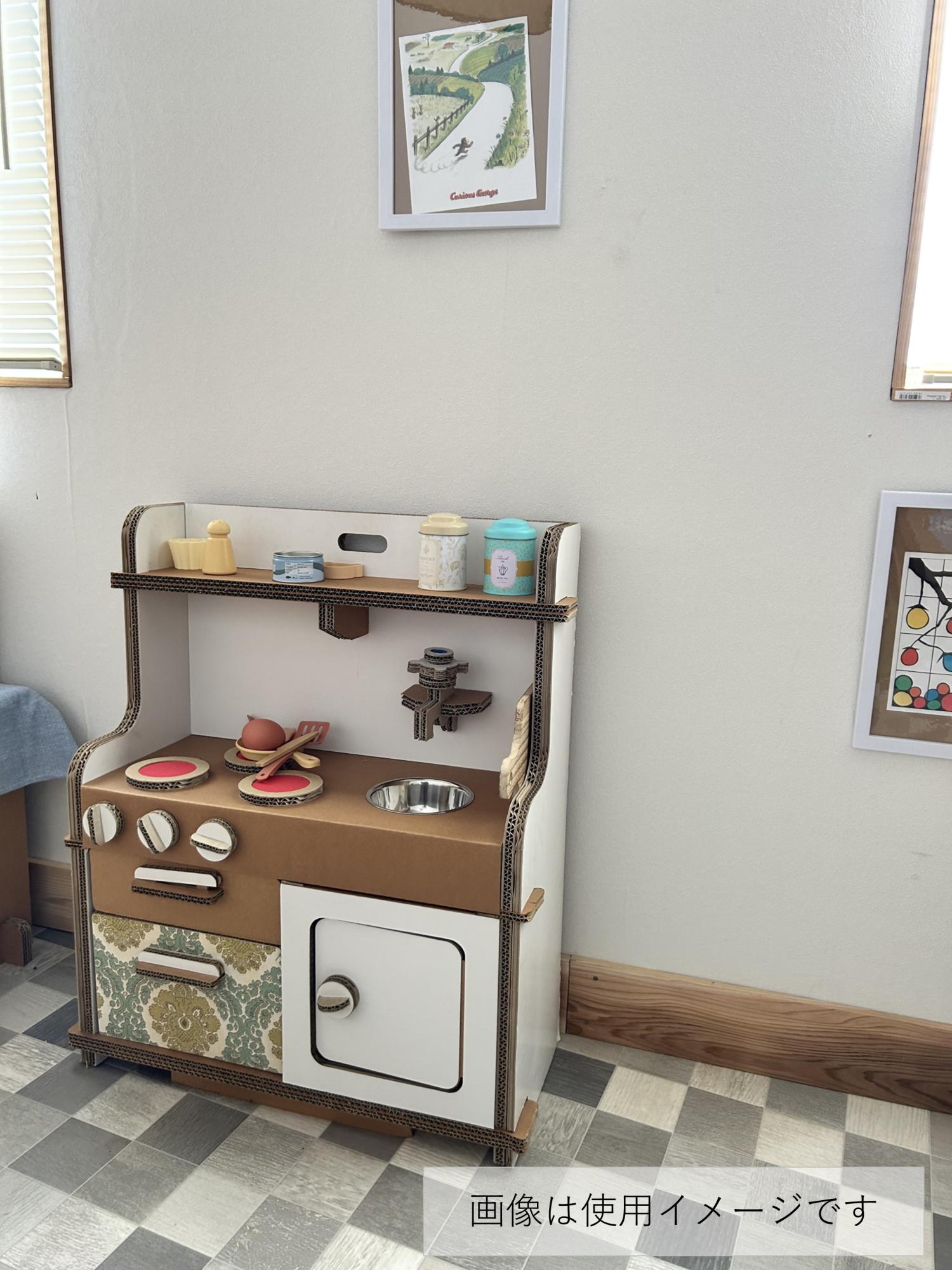 引き出しの柄は変更になることがあります。