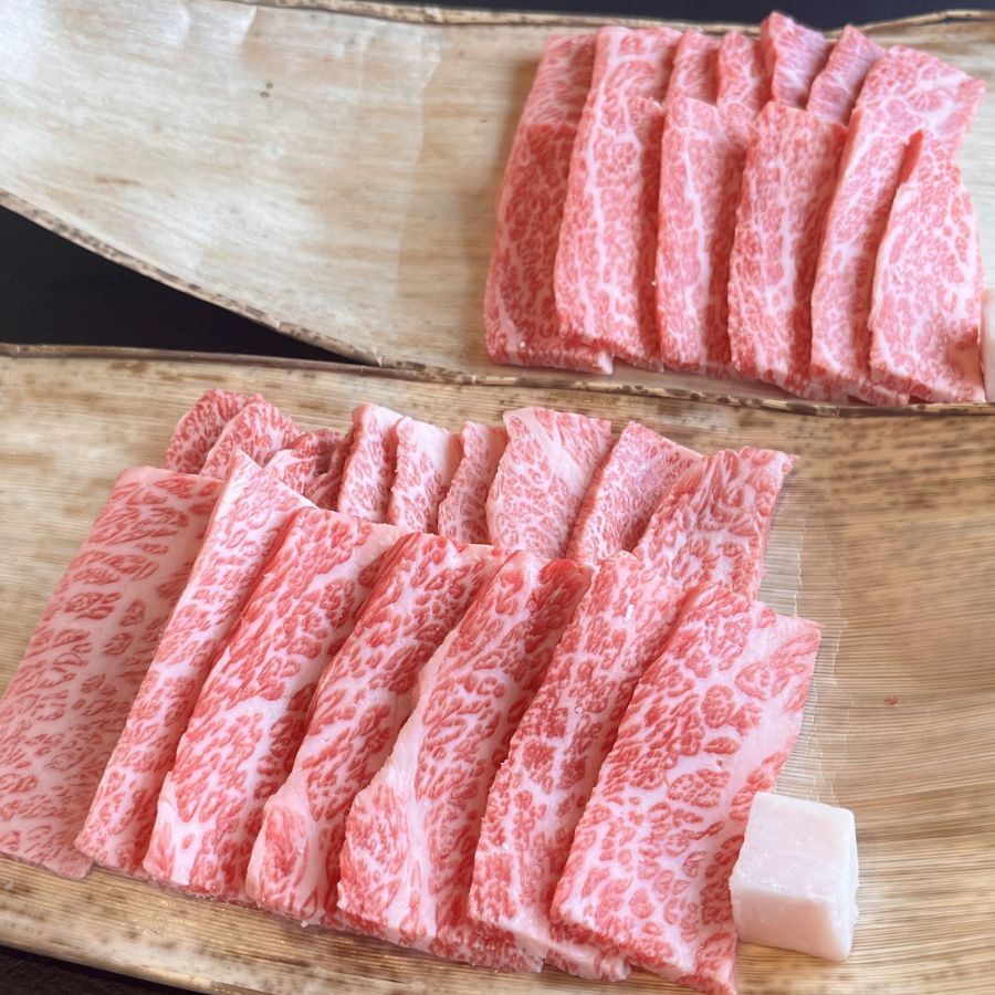 ＜牛肉商　徳志満＞近江牛焼肉用（上バラ）300ｇ×2