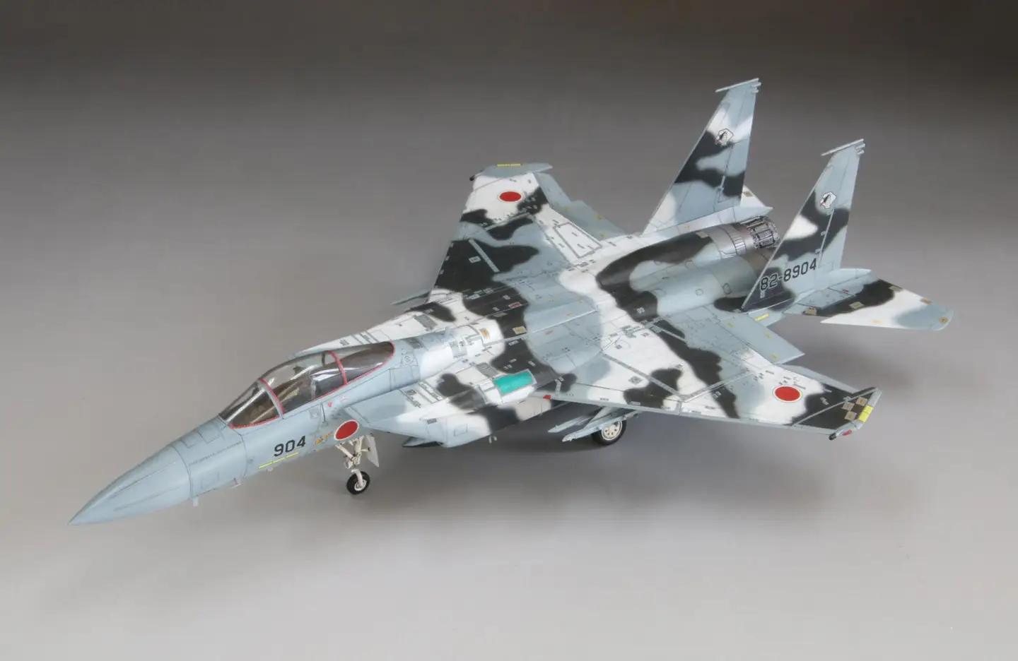 航空自衛隊 F-15J アグレッサー[904号機 ブラック／ホワイト]