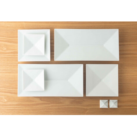 【川上元美デザイン】 Rin 角皿3種 ＆ 箸置セット 8点セット【KIHARA】有田焼 プレート 取皿 サラダ カルパッチョ 白 シンプル キハラ A40-267_イメージ3