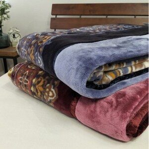 【シングルサイズ】吸湿発熱シルキータッチ2枚合わせ毛布 ブルー1枚 YO-4800-BL【1433610】