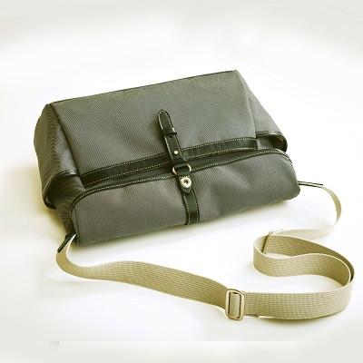 ふるさと納税 豊岡市 豊岡鞄 KANEDAITO RVKショルダーM 561011グレー |  | 01