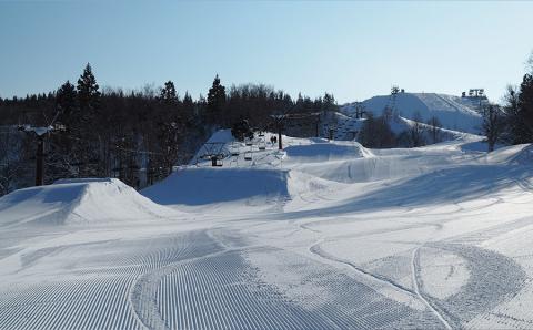 湯殿山スキー場2023-24一般シーズン券