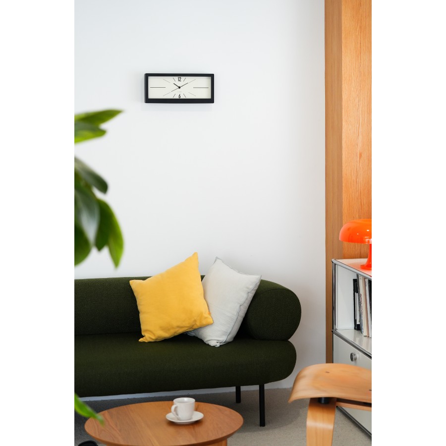 ＜Chambre＞LINEAR CLOCK ブラック