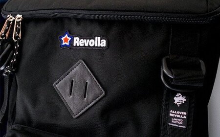 大容量スクエアタイプ　多収納リュックサック   静岡県 牧之原市  REVOLLA