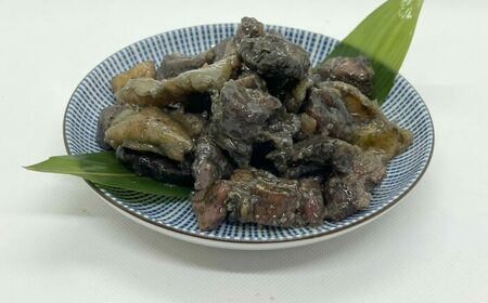 鶏の黒煙炭火焼き400g（200g×2パック） 広川町 / 株式会社POWER EAST CONNECTION[AFAZ034]