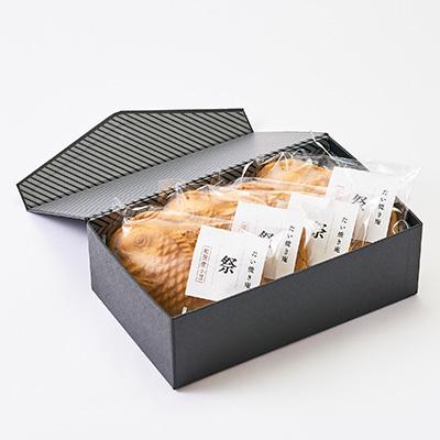 ふるさと納税 野々市市 冷凍たい焼き 能登産大納言あずき・カスタード 計4個 |  | 03