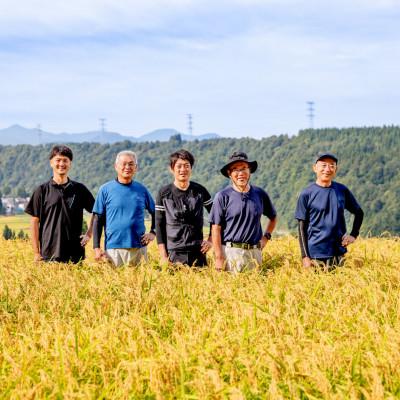 ふるさと納税 十日町市 【毎月定期便】農家直送!魚沼産コシヒカリ特別栽培 玄米(10kg×1袋)全12回 |  | 02