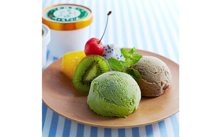 【高島屋選定品】【伊藤久右衛門】宇治二色アイスクリーム 抹茶・ほうじ茶 24個入［ 京都 老舗 和菓子 抹茶 アイスクリーム 有名店 人気 おすすめ お菓子 スイーツ お取り寄せ グルメ 通販 ギフト