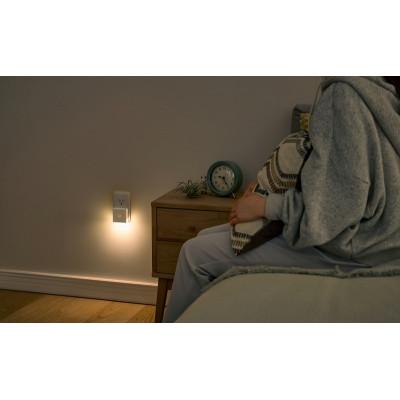 ふるさと納税 大河原町 コンセント式LEDセンサーライト 人感センサー フットライト アイリスオーヤマ[53753141] |  | 02