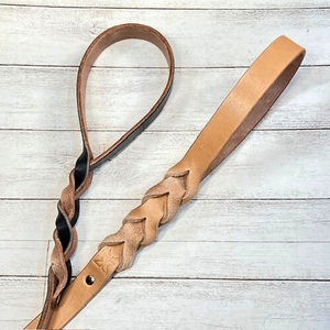 「25ｍｍ幅」極厚無垢ベンズの本革ショートリード 本革 ベンズ リード 犬 小型犬 中型犬 大型犬 カラー：黒