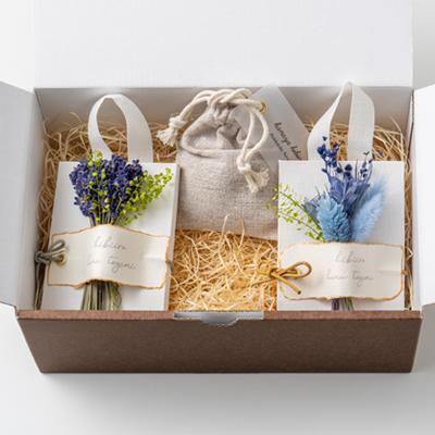 ふるさと納税 富良野市 【ギフト】フラワー アレンジメント 2種3点セット(ブルー紫)〈 ラベンダー の香りポプリ付〉 |  | 01